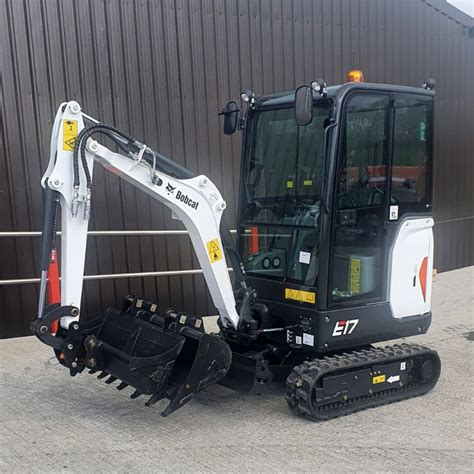 bobcat 1.7 tonne excavator|bobcat e17 specs.